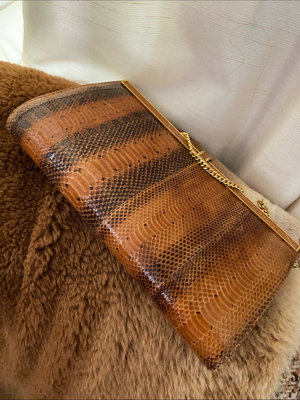 Brown authentic vintage Snakeskin Clutch with Gold Chain - Picture 2 of 4
